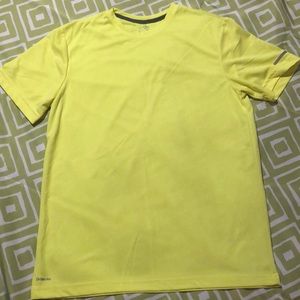 Athletica Men’s Medium Dri-fit T-shirt